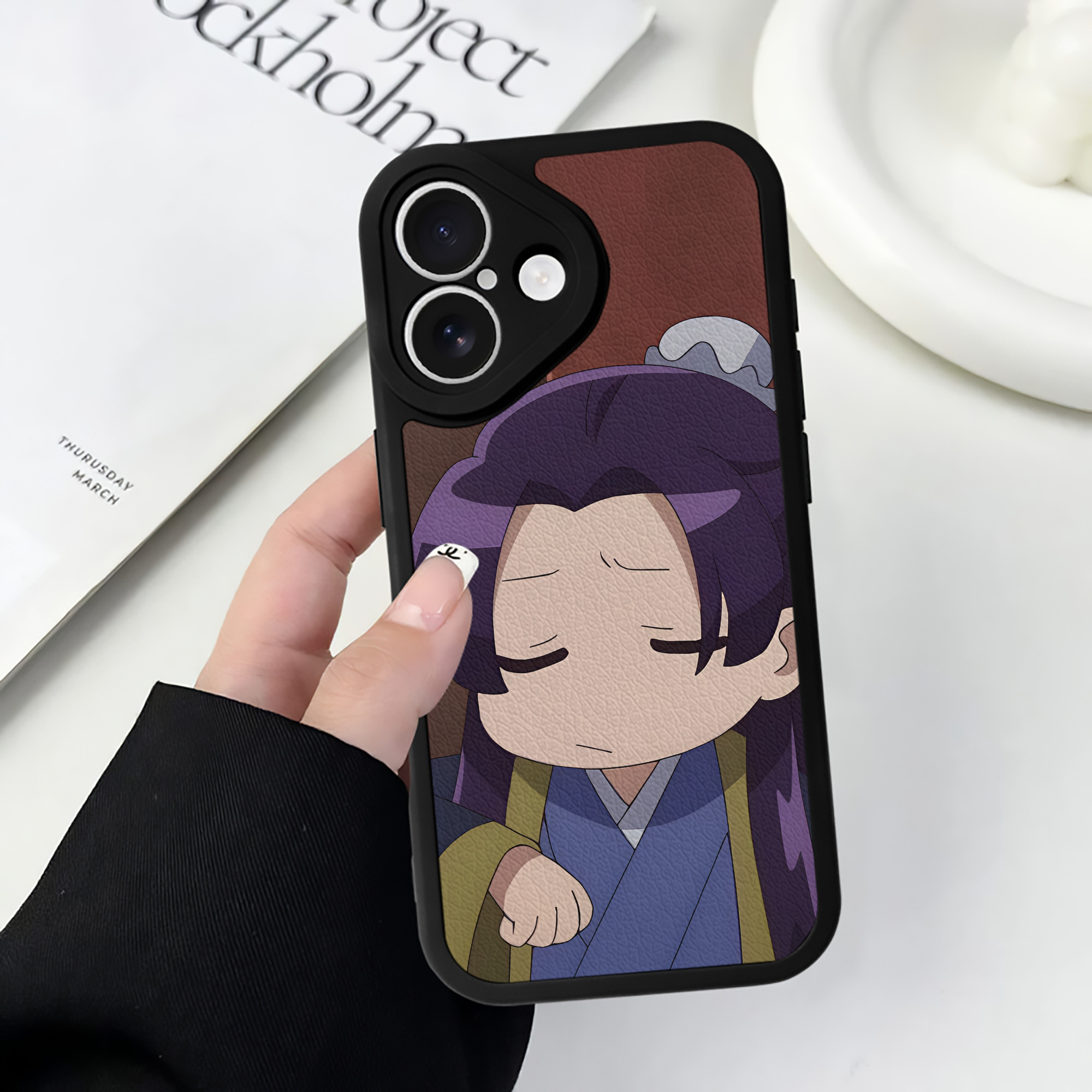 薬屋のひとりごと The Apothecary Diaries 【iPhone 16シリーズ対応】シリコンスマホケース（レザー調） 材質：シリコン